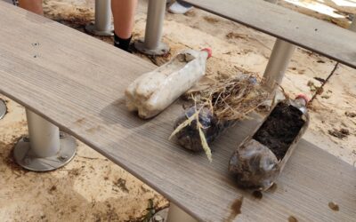 Experimentando la erosión del suelo en los talleres “¡Ponte las botas y a medir!”